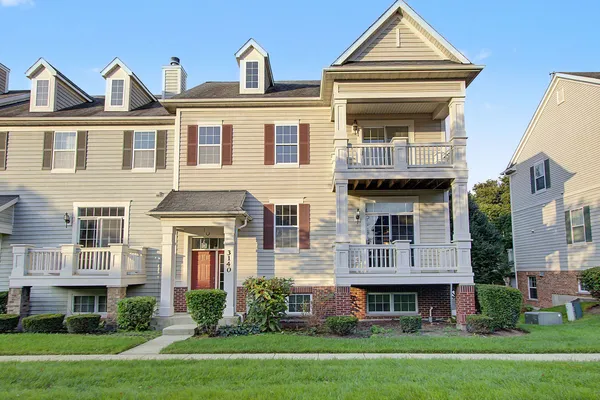 $410,000 | 3140 Taunton Street, Elgin, IL 60124