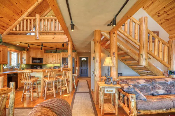 $850,000 | 1001 Soaring Eagle Court, Chromo, CO 81128