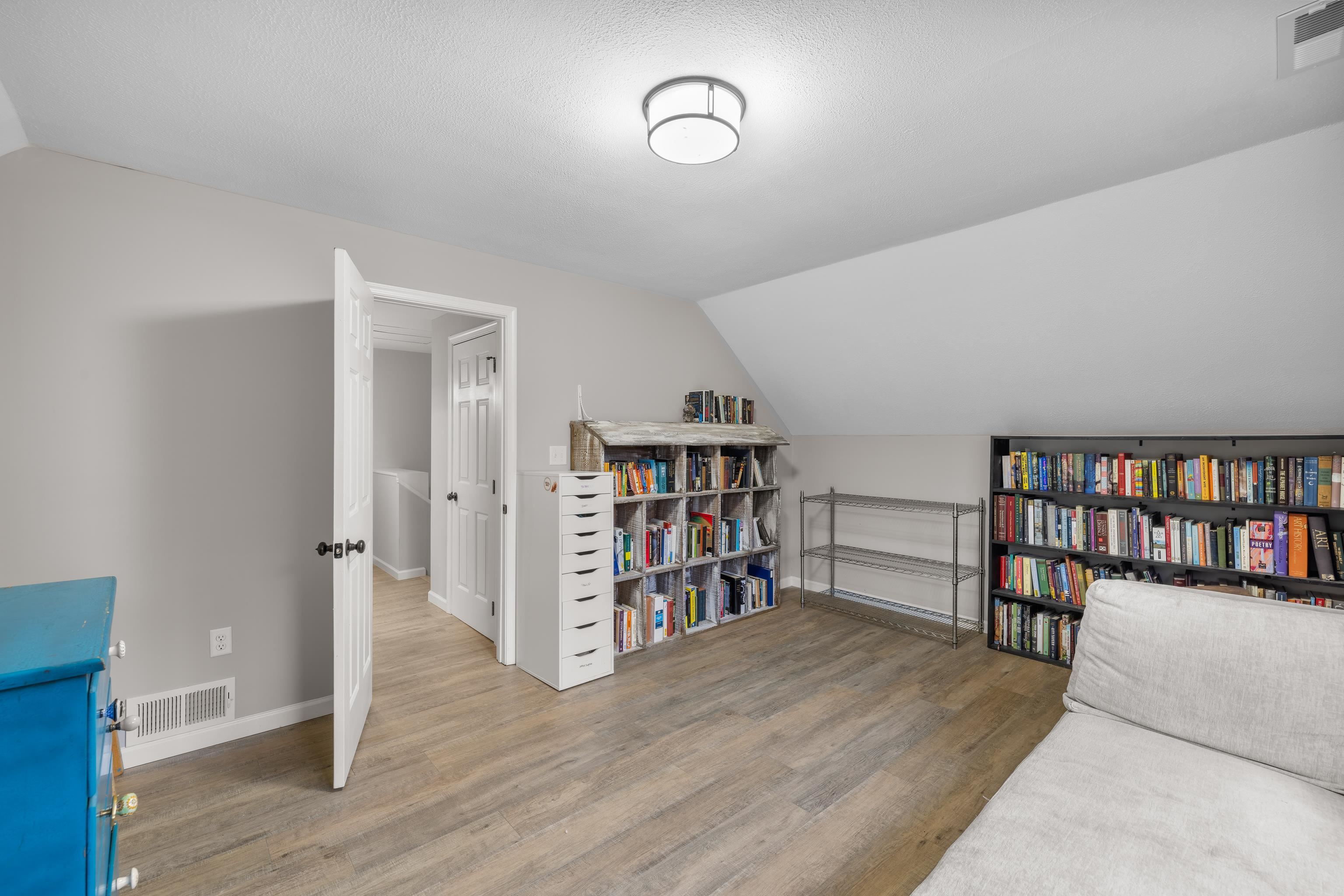 167 Raintree Road Verona, VA 24482 - Photo 42 of 75 a view of a livingroom with shelves