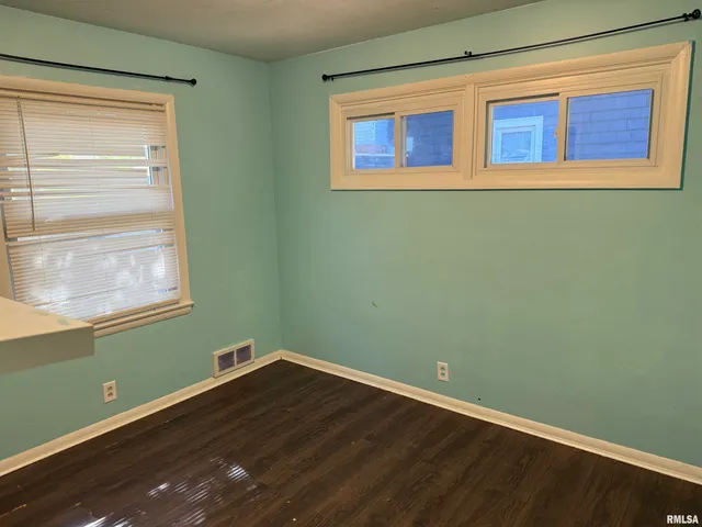 $94,900 | 3410 West Lincoln Avenue, Peoria, IL 61604