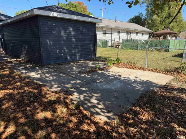 $88,500 | 3410 West Lincoln Avenue, Peoria, IL 61604