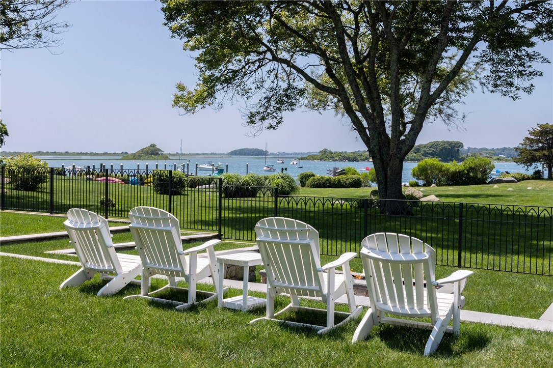 419 West Beach Road Charlestown, RI 02813 - Photo 4 of 49