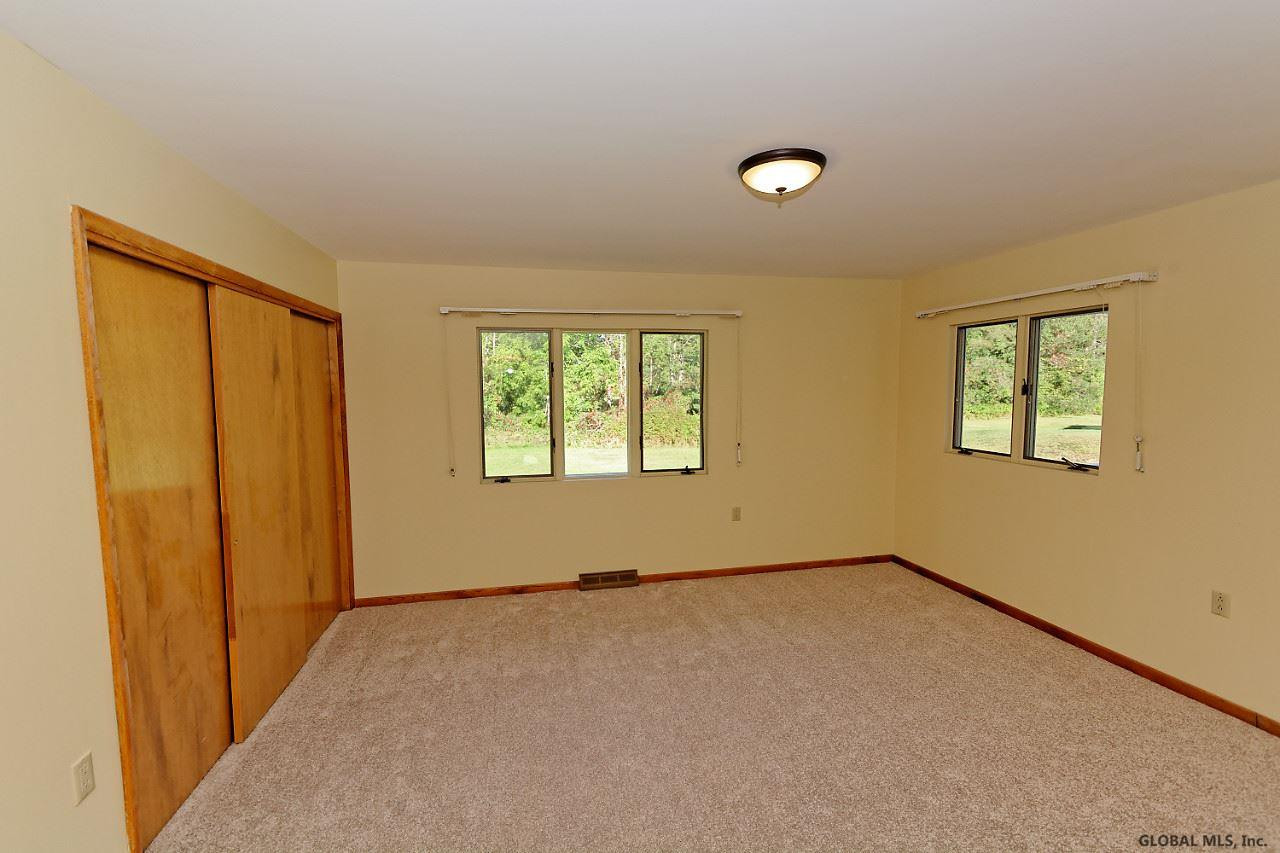 348 Brownell Road Malta, NY 12020 - Photo 21 of 25 Photo 21