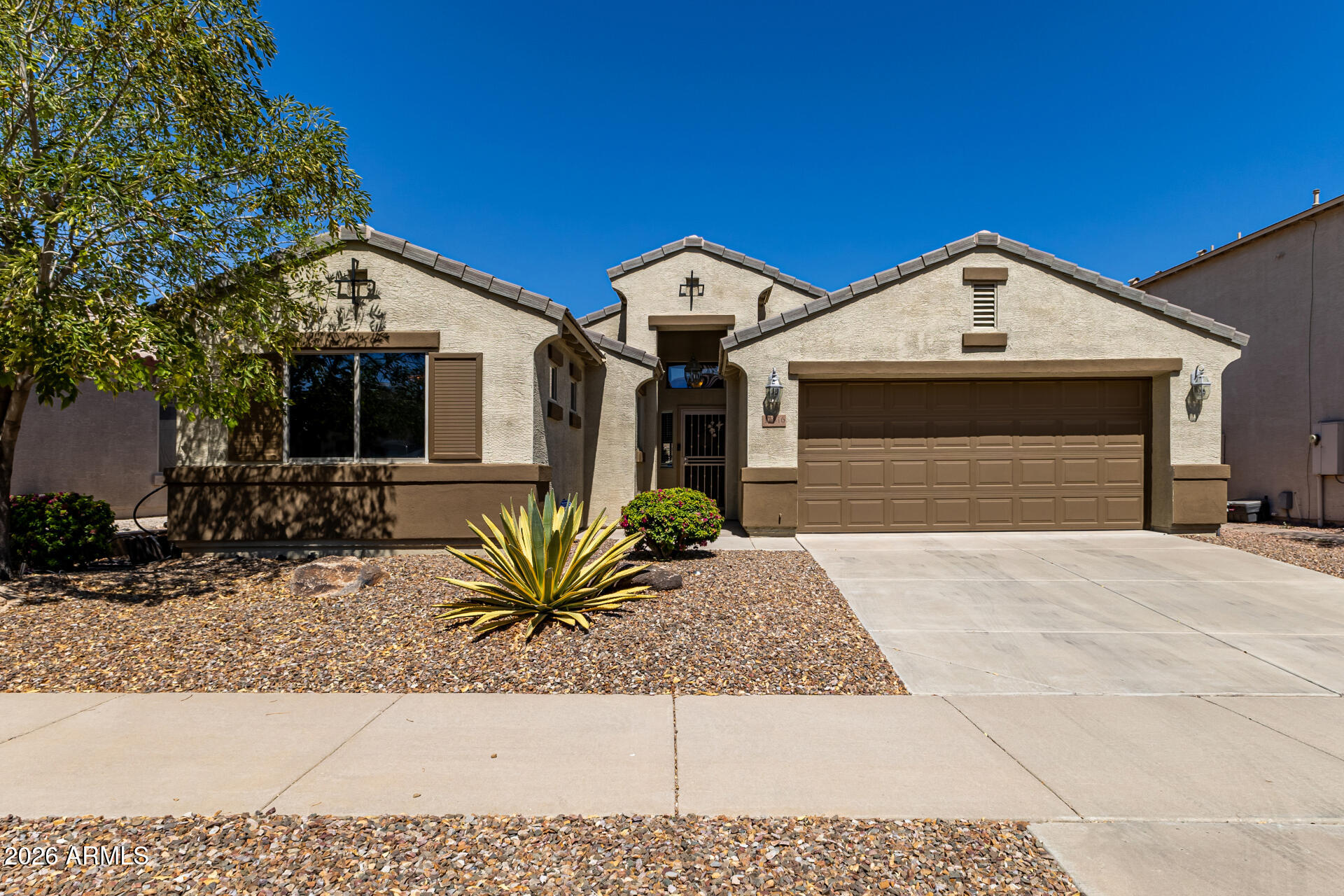 17616 West Bloomfield Road Surprise, AZ 85388 - Photo 2 of 37 2 - Bloomfield