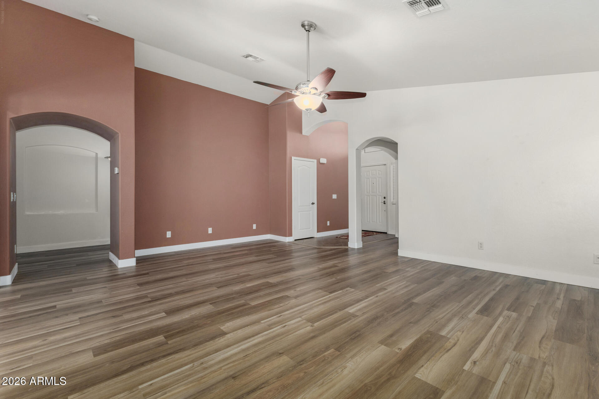 17616 West Bloomfield Road Surprise, AZ 85388 - Photo 8 of 37 9 - Bloomfield