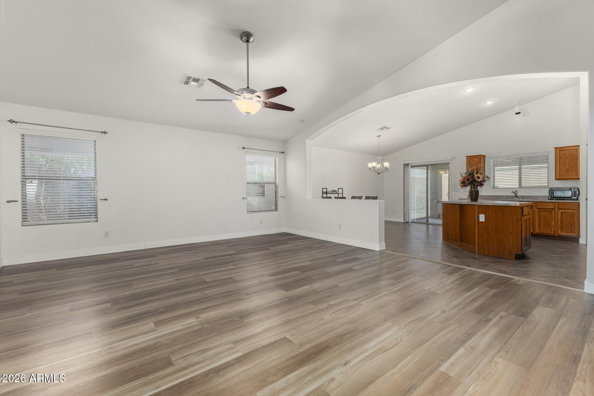 17616 West Bloomfield Road Surprise, AZ 85388 - Photo 9 of 37 10 - Bloomfield
