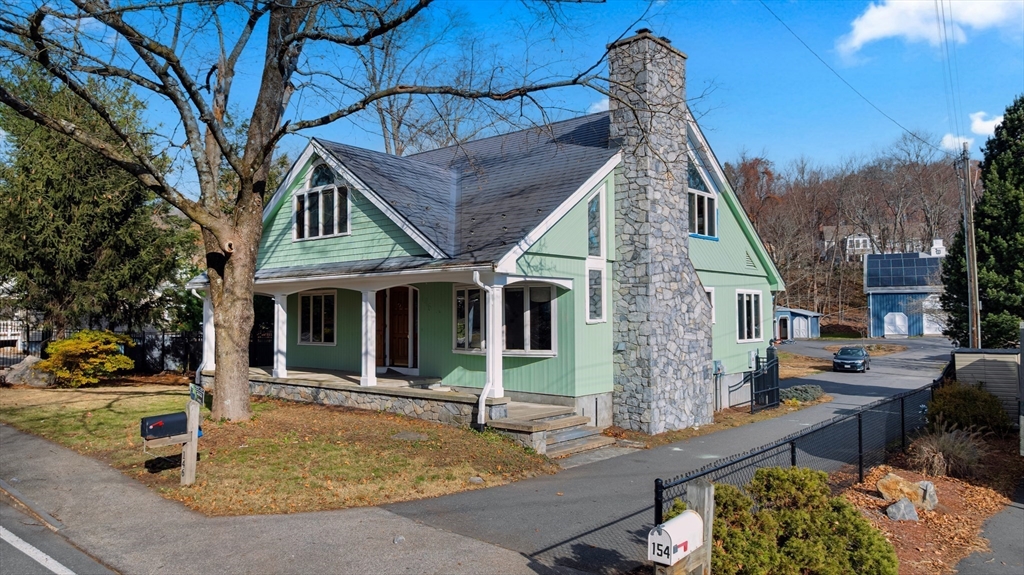 146 Framingham Road Marlborough, MA 01752 - Photo 3 of 24