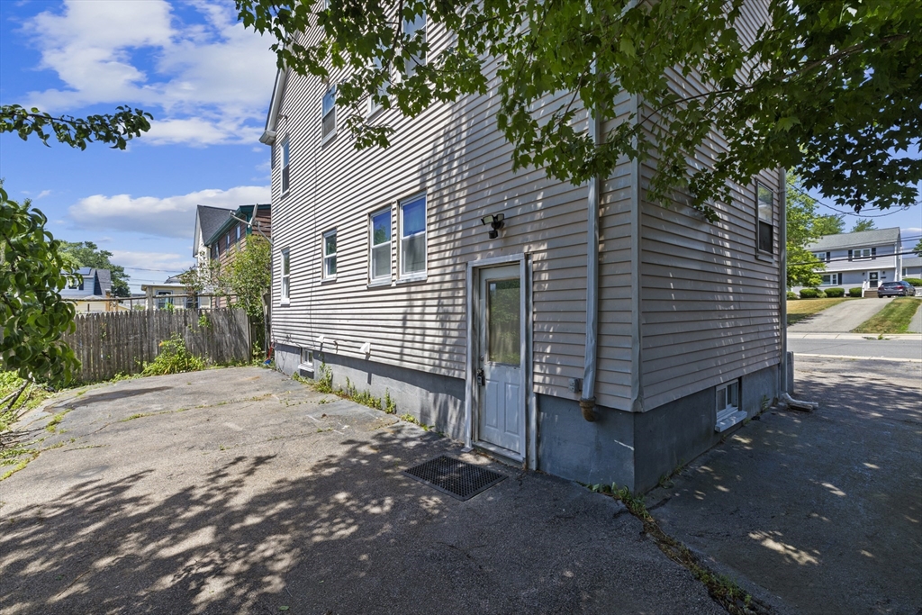 52 Chesterfield Street Boston, MA 02136 - Photo 23 of 23