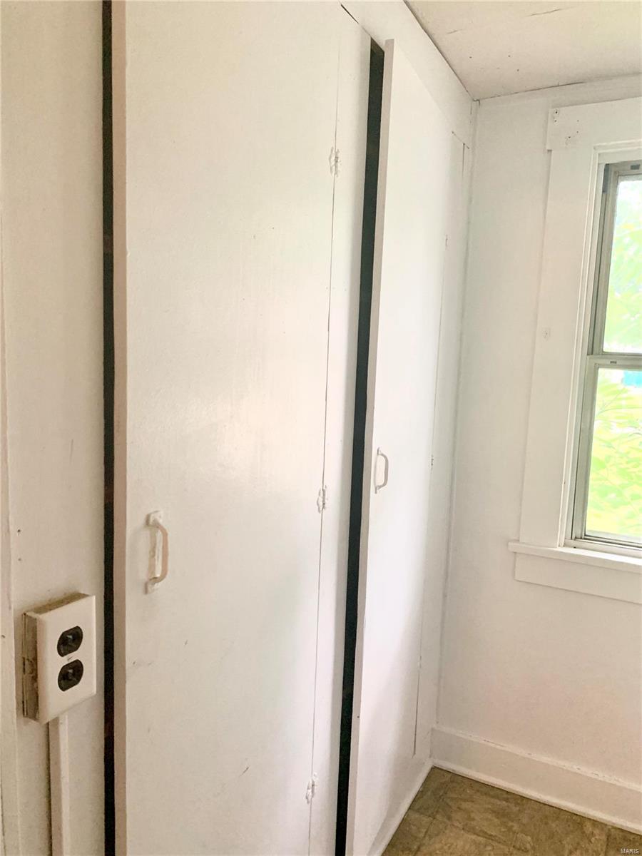 3016 Nameoki Road Granite City, IL 62040 - Photo 11 of 15 Gallery Image 11