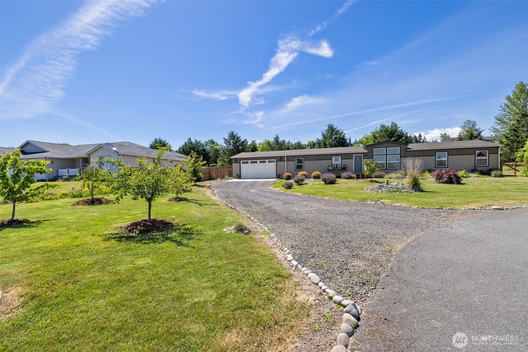 61 Kestral Place Sequim, WA 98382 - Photo 3 of 40