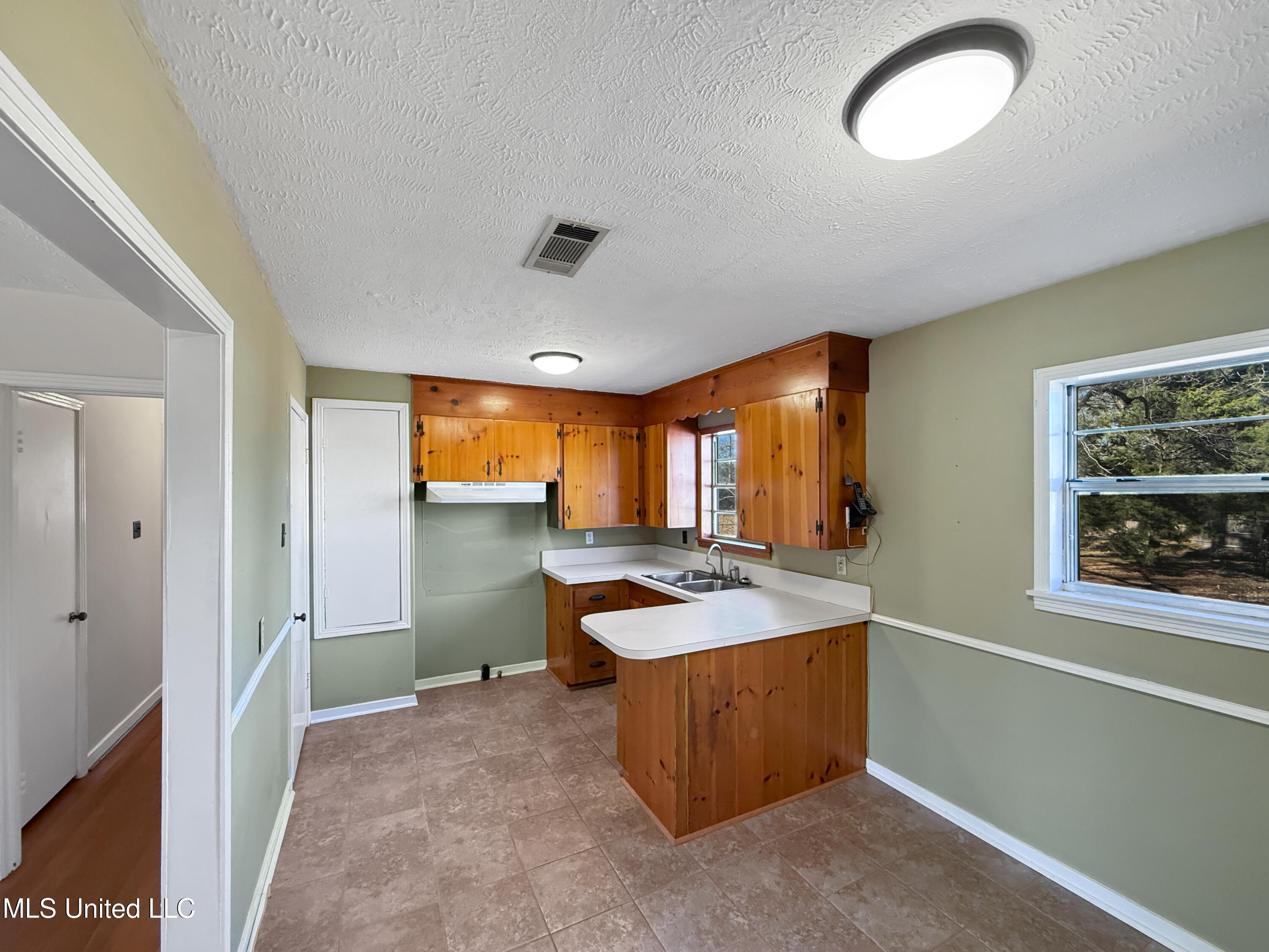 4220 Nancy Street Pearl, MS 39208 - Photo 6 of 15 931f2060c2ba6a726aaca544dba2ceba875081b9