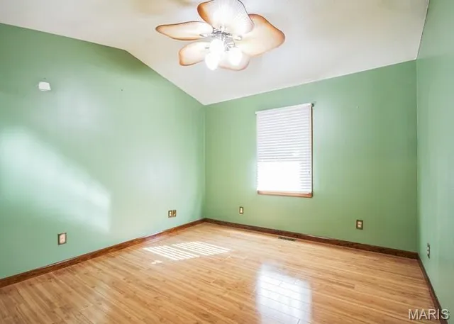 $271,300 | 20 Bent Creek Road, Sherman, IL 62684