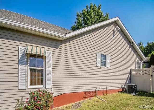 $271,300 | 20 Bent Creek Road, Sherman, IL 62684