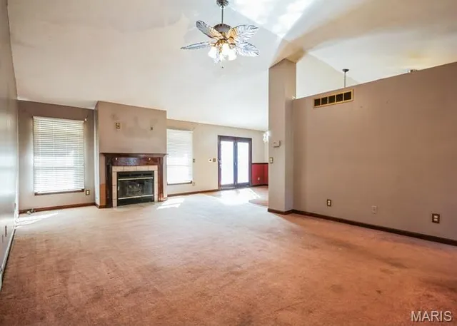 $271,300 | 20 Bent Creek Road, Sherman, IL 62684