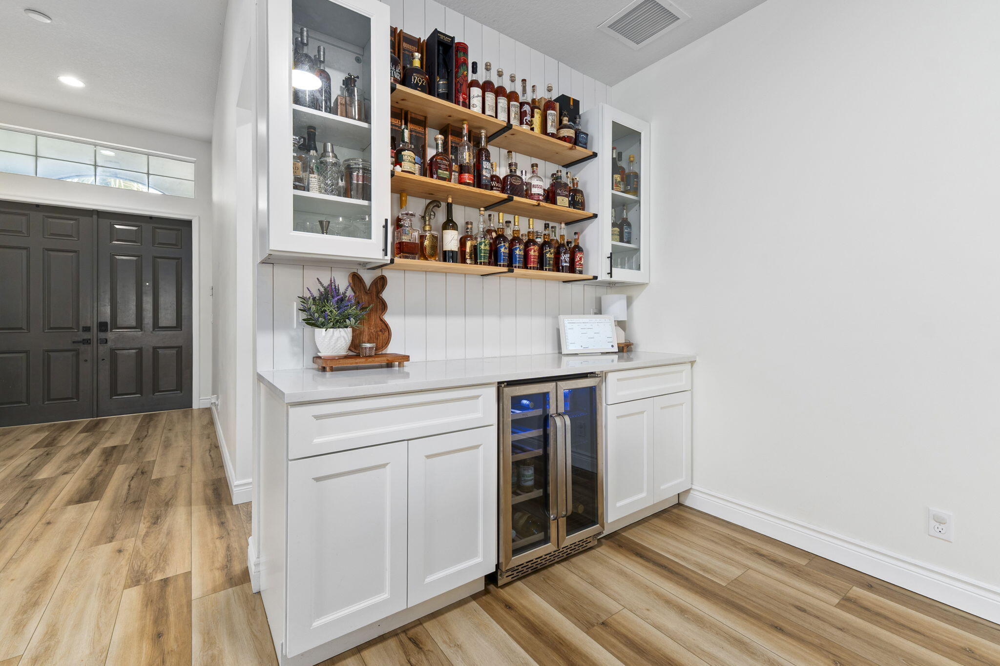 11379 Southwest Reston Court Port St. Lucie, FL 34987 - Photo 9 of 38 28-web-or-mls-DSC02676