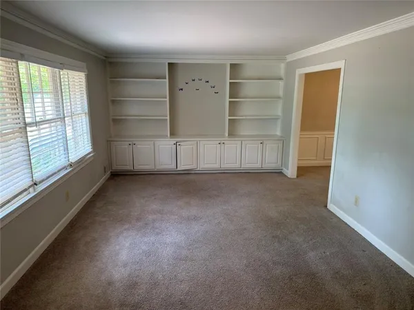 $365,000 | 4722 Kenneth Drive Southwest, Lilburn, GA 30047