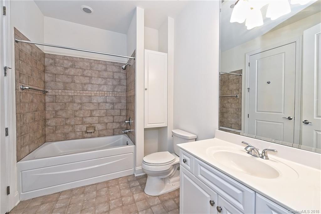 230 South Tryon Street, Unit 608 Charlotte, NC 28202 - Photo 13 of 22