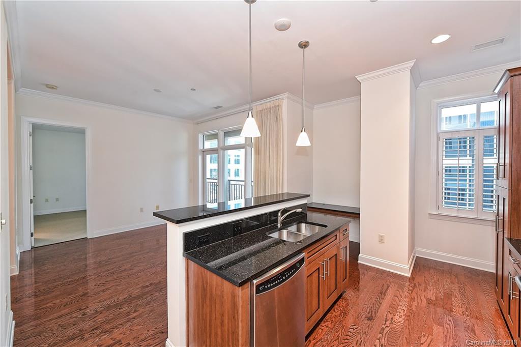 230 South Tryon Street, Unit 608 Charlotte, NC 28202 - Photo 6 of 22