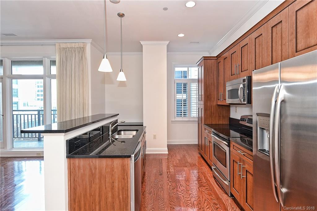 230 South Tryon Street, Unit 608 Charlotte, NC 28202 - Photo 7 of 22