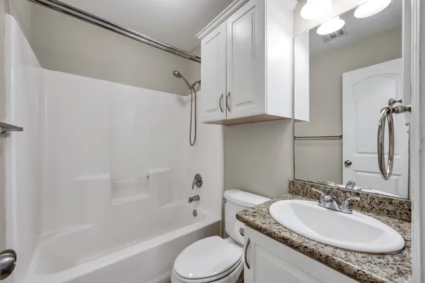 $264,900 | 990 Northampton Drive, Conroe, TX 77303