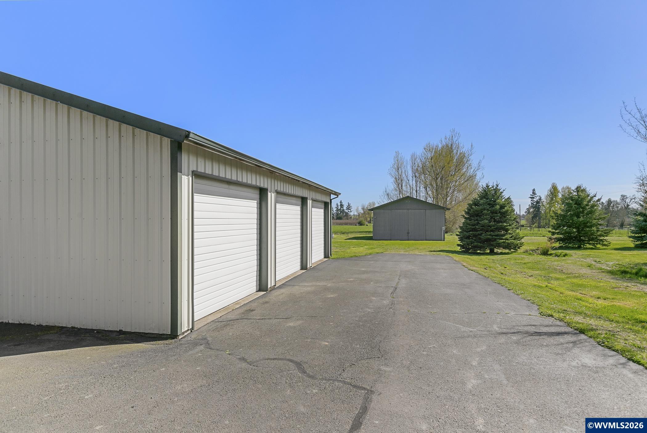 10418 Champoeg Road Northeast Aurora, OR 97002 - Photo 25 of 35