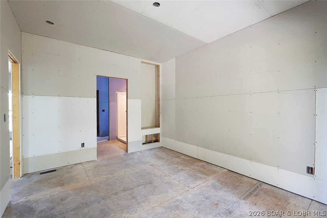 934 Southwest State Rte 7 Camdenton, MO 65020 - Photo 10 of 41 Gallery Image 10
