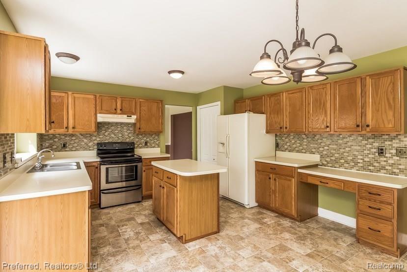 5884 Hathaway Road Canton, MI 48187 - Photo 27 of 49
