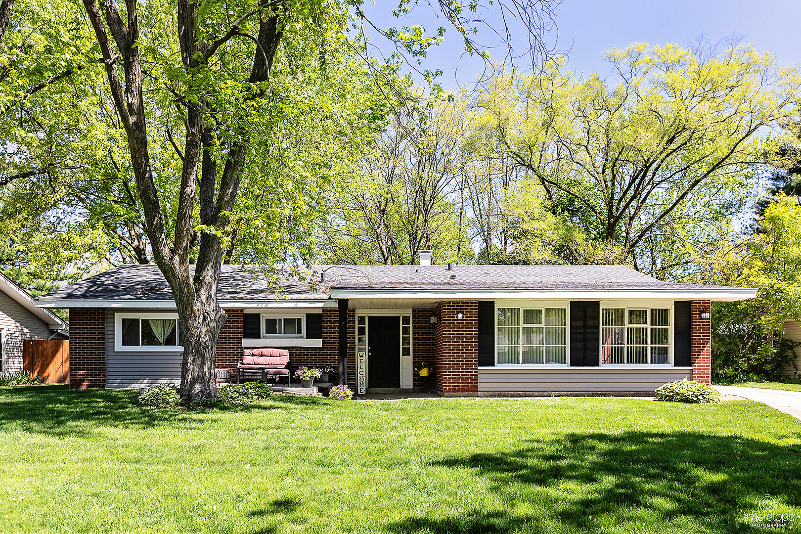 21W220 Hemstead Road Lombard, IL 60148 - Photo 2 of 28