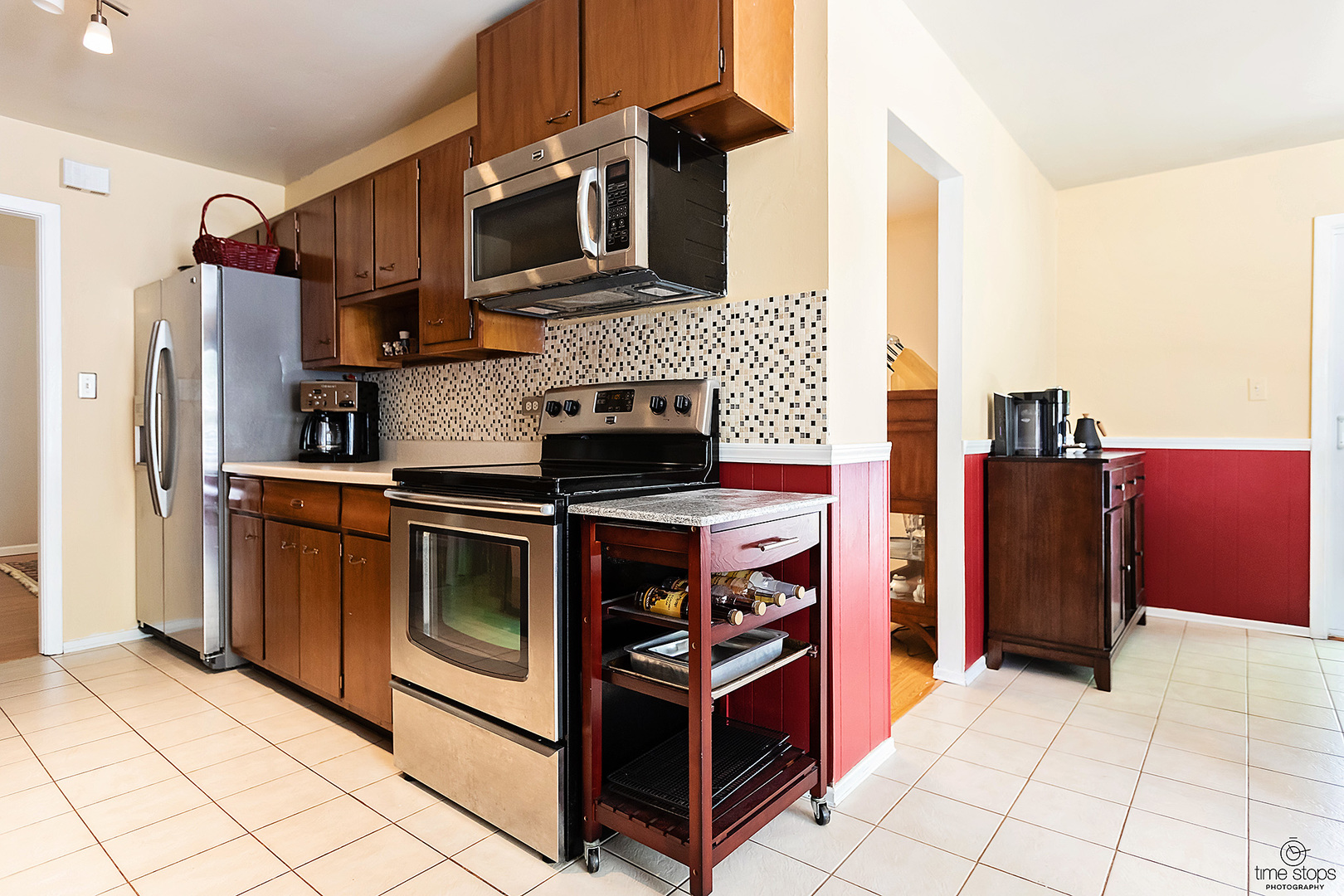 21W220 Hemstead Road Lombard, IL 60148 - Photo 9 of 28