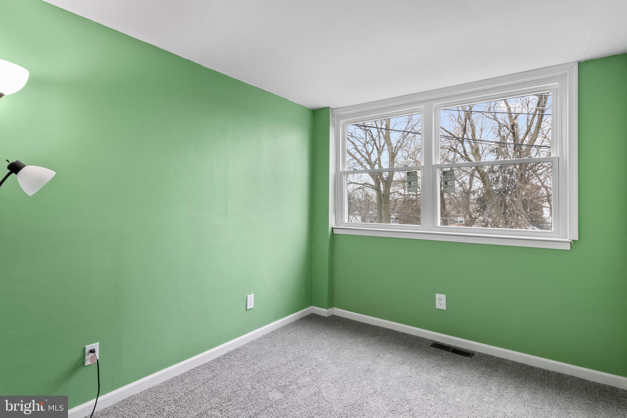4218 Lawnside Road Philadelphia, PA 19154 - Photo 11 of 14 Gallery Image 11