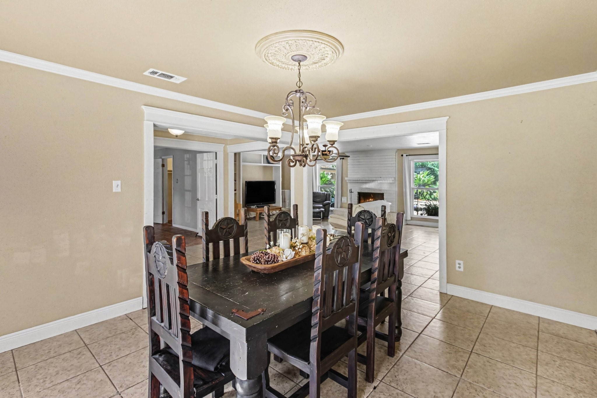 17807 Loring Lane Spring, TX 77388 - Photo 6 of 24 The open dining room