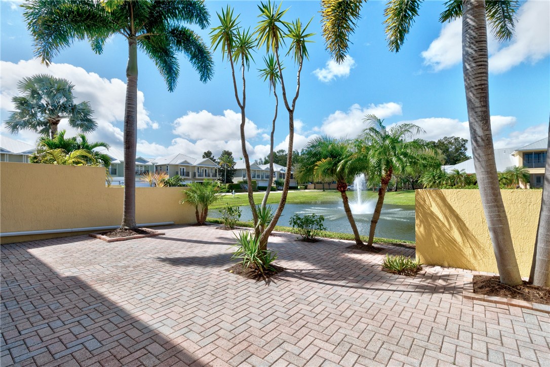 4555 Bridgepointe Way, Unit 127 Vero Beach, FL 32967 - Photo 1 of 36