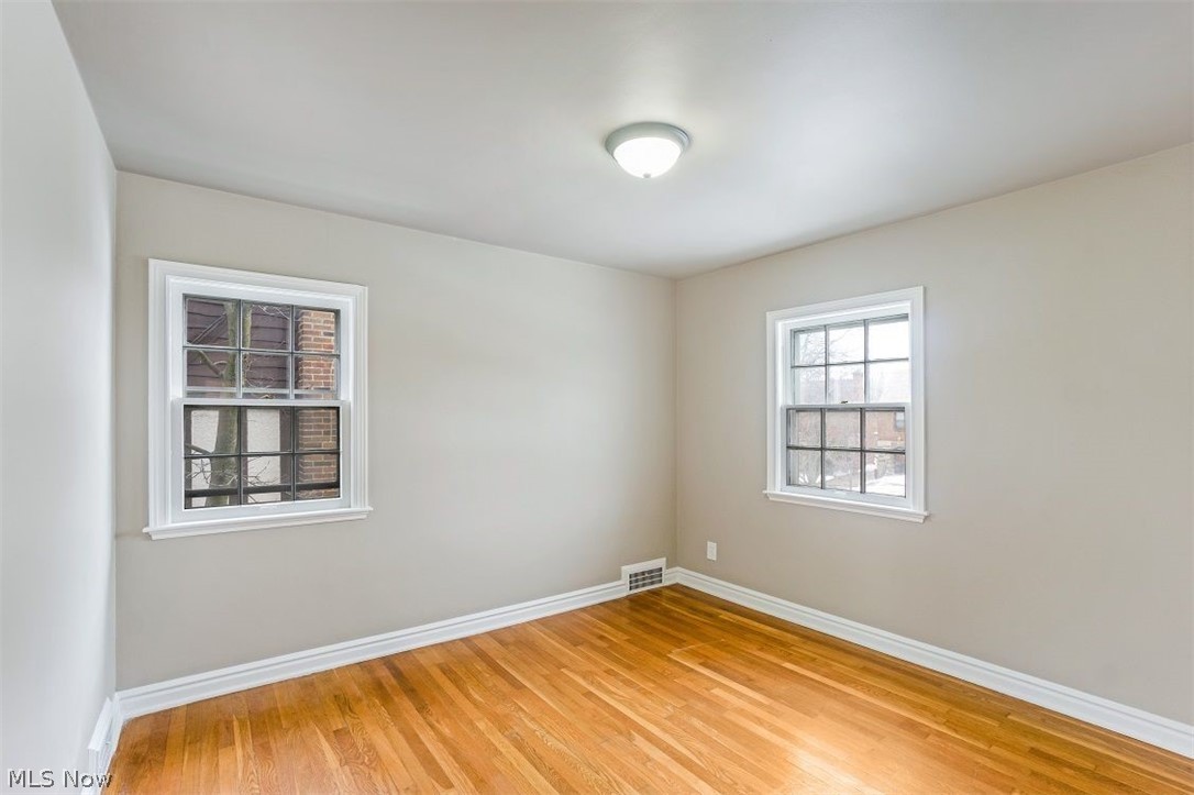 3818 Bushnell Road Cleveland, OH 44118 - Photo 14 of 28 Gallery Image 14