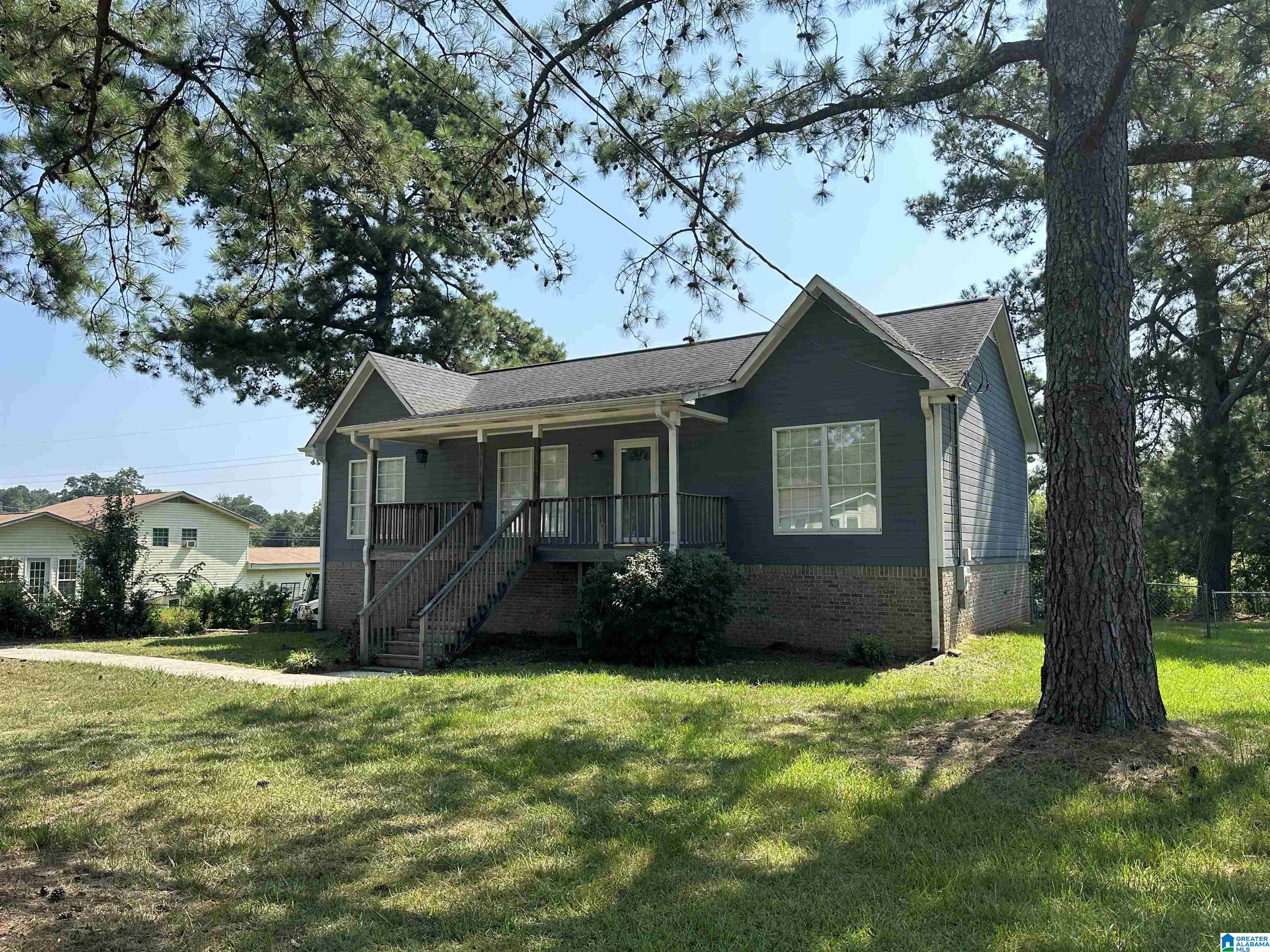 702 Natchez Trail Warrior, AL 35180 - Photo 1 of 25