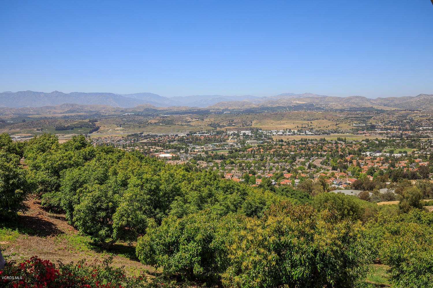 11969 Presilla Road Moorpark, CA 93021 - Photo 22 of 59 a view of a city with lush green forest