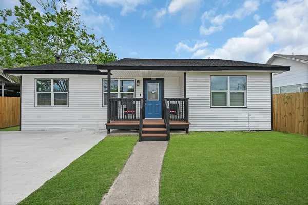 $5,000 | 4406 Edison Street, Houston, TX 77009