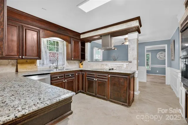 $550,000 | 7144 Chapparall Lane, Charlotte, NC 28215