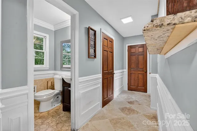 $550,000 | 7144 Chapparall Lane, Charlotte, NC 28215