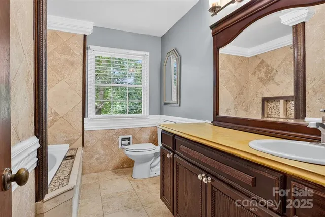 $550,000 | 7144 Chapparall Lane, Charlotte, NC 28215