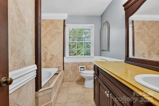 $550,000 | 7144 Chapparall Lane, Charlotte, NC 28215