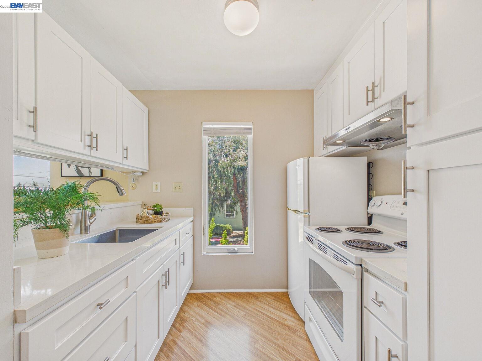 2201 Virginia Street, Unit 2 Berkeley, CA 94709 - Photo 23 of 63 Gallery Image 23