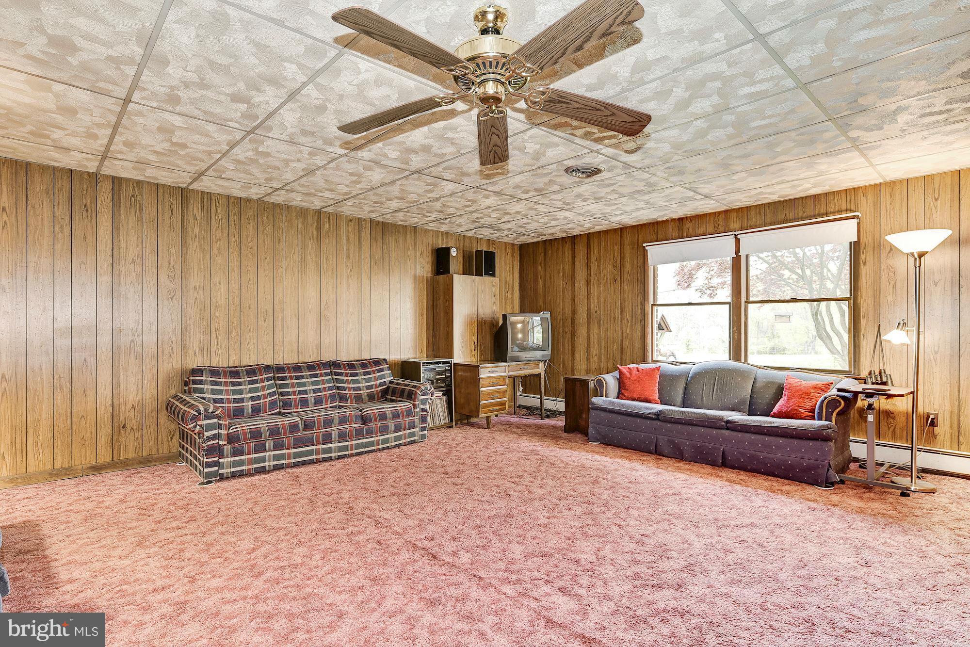 3686 Niner Road Finksburg, MD 21048 - Photo 8 of 20 Family Room