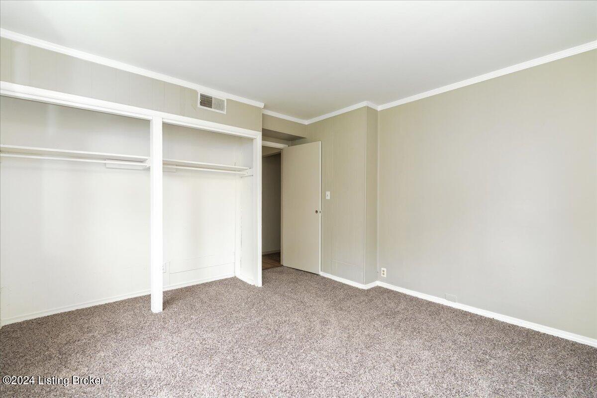 5615 Mt Washington Road Louisville, KY 40229 - Photo 17 of 29 13-FullRes-13