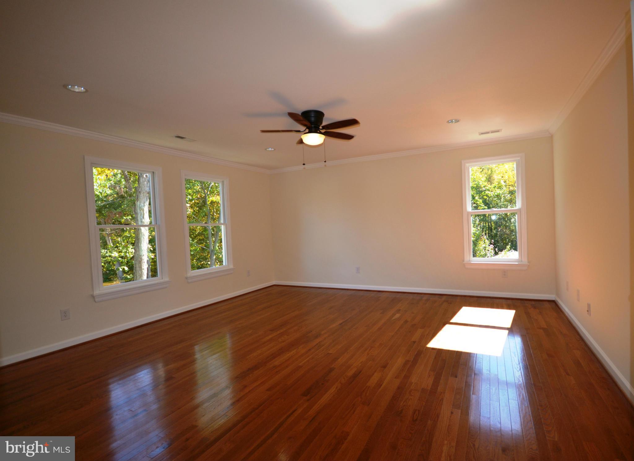 7301 Neuman Street Springfield, VA 22150 - Photo 15 of 27 Bedroom (Master)