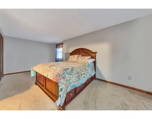 27 Cluster Circle Springfield, MA 01118 - Photo 20 of 20