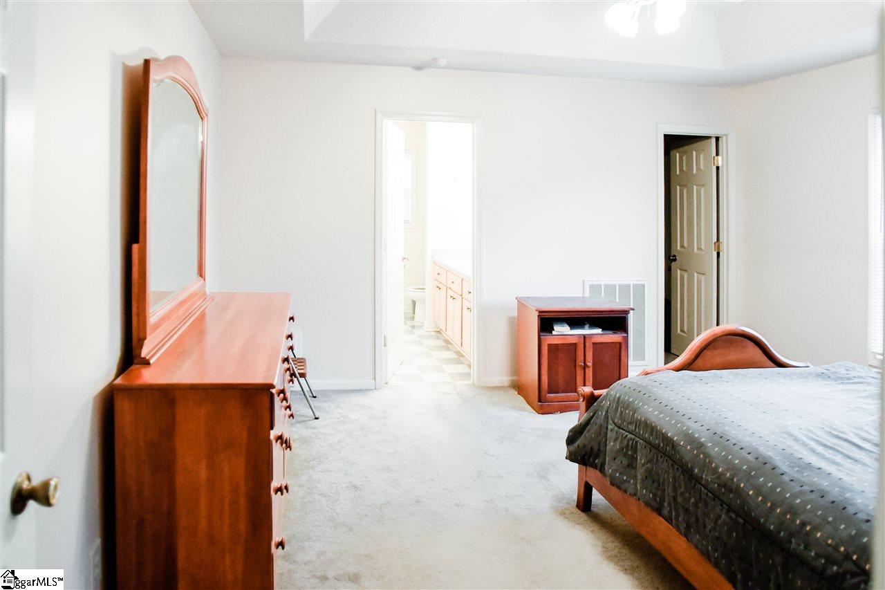 554 South Buckhorn Road Greenville, SC 29609 - Photo 10 of 17 Gallery Image 10
