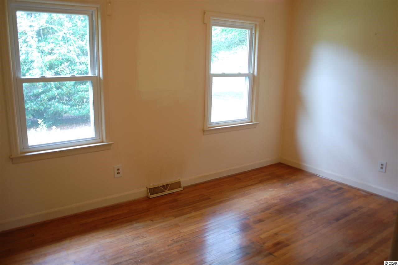 56 Forest Avenue Georgetown, SC 29440 - Photo 6 of 14 Gallery Image 6