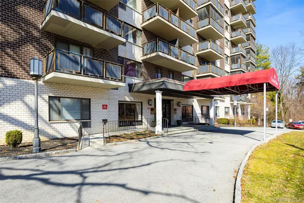 $149,000 | 160 Academy Street, Unit 10N, Poughkeepsie, NY 12601