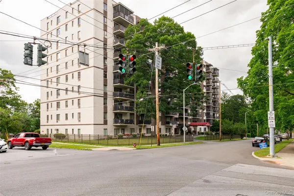 a car parked in front of a building