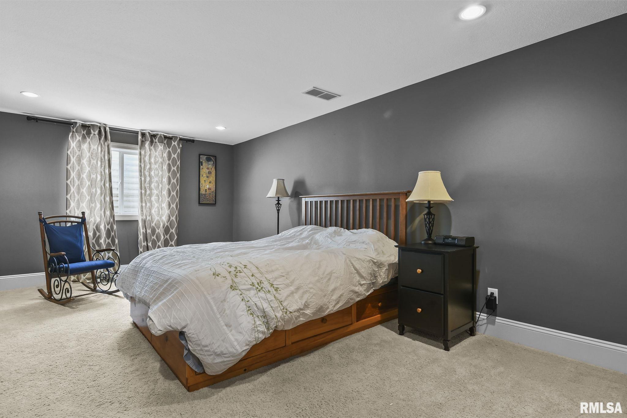 4308 Stonegate Drive Springfield, IL 62711 - Photo 27 of 36